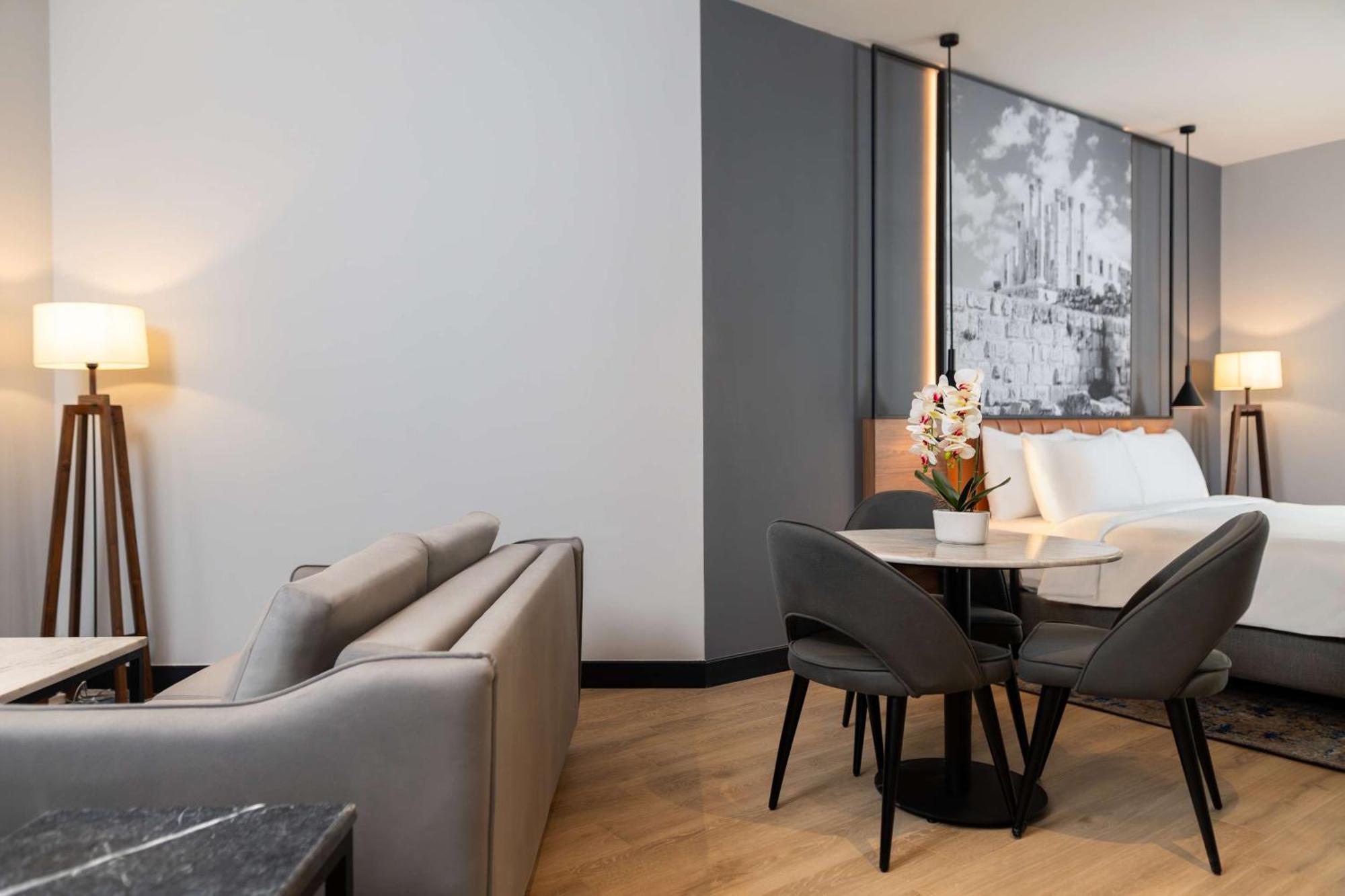 酒店 Radisson Blu Hotel, Galleria Mall