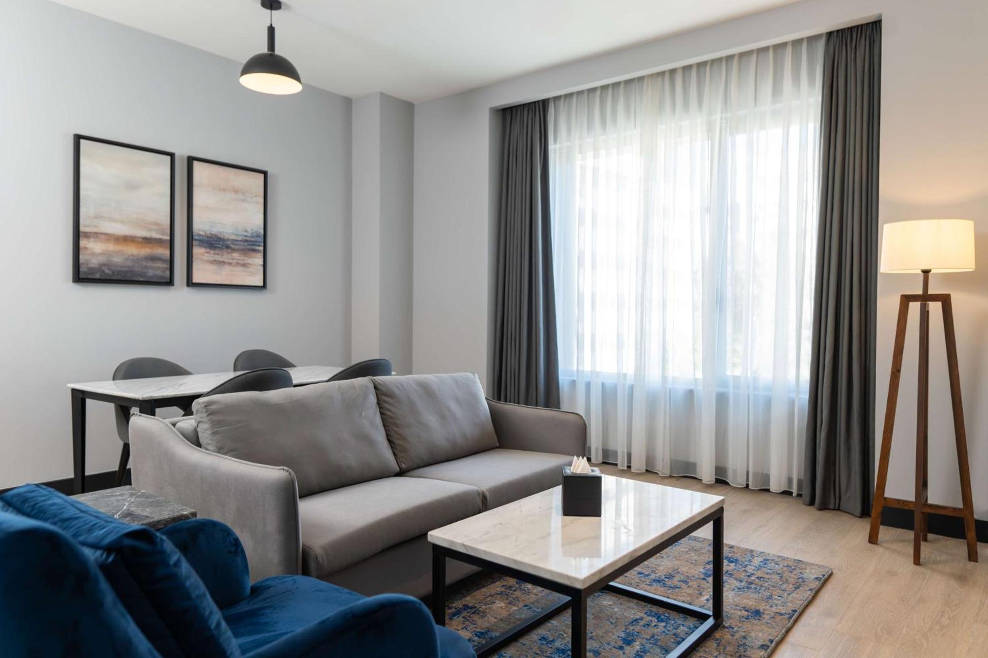 酒店 Radisson Blu Hotel, Galleria Mall Amman