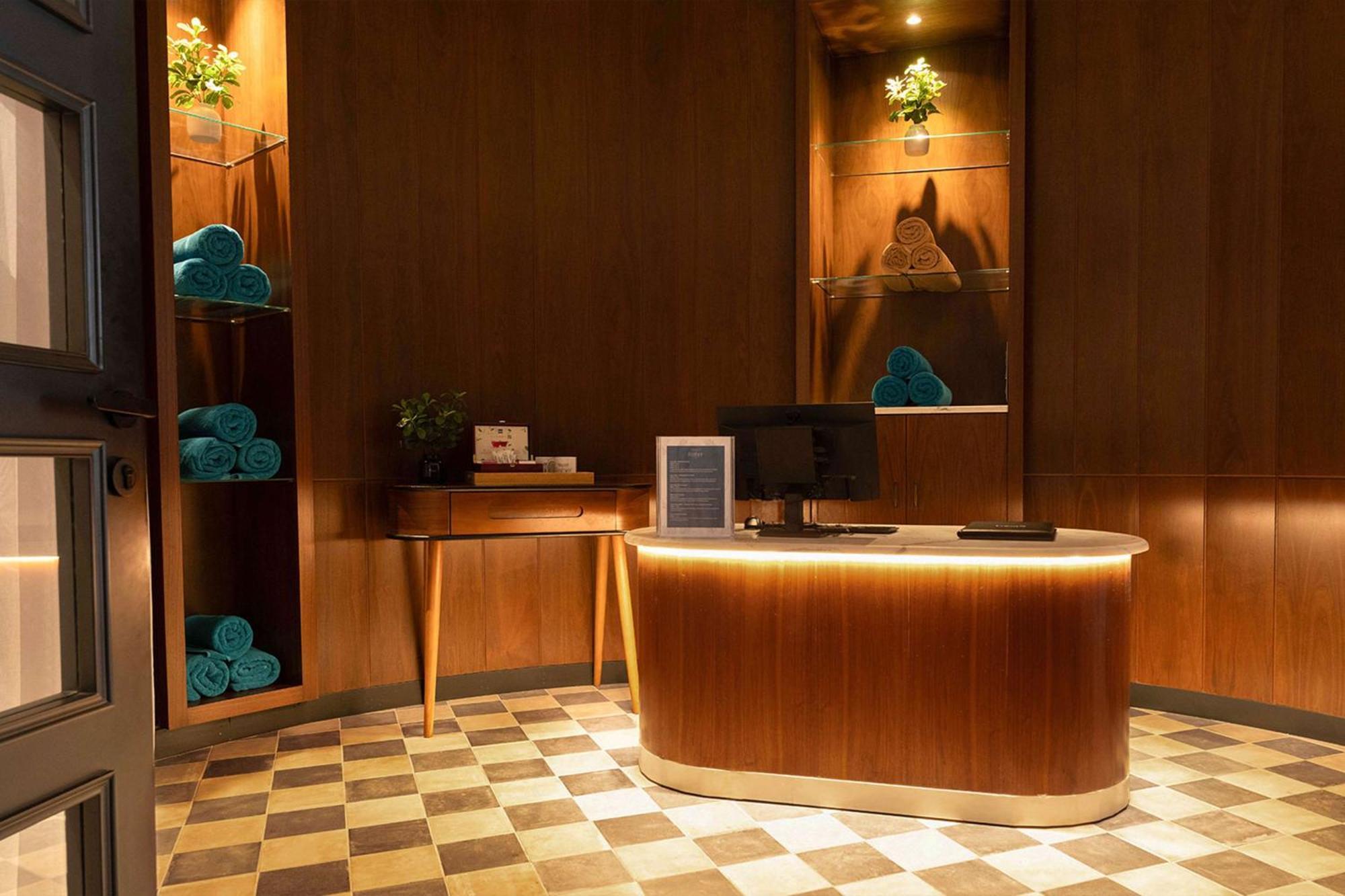Radisson Blu Hotel, Galleria Mall 5* Amman