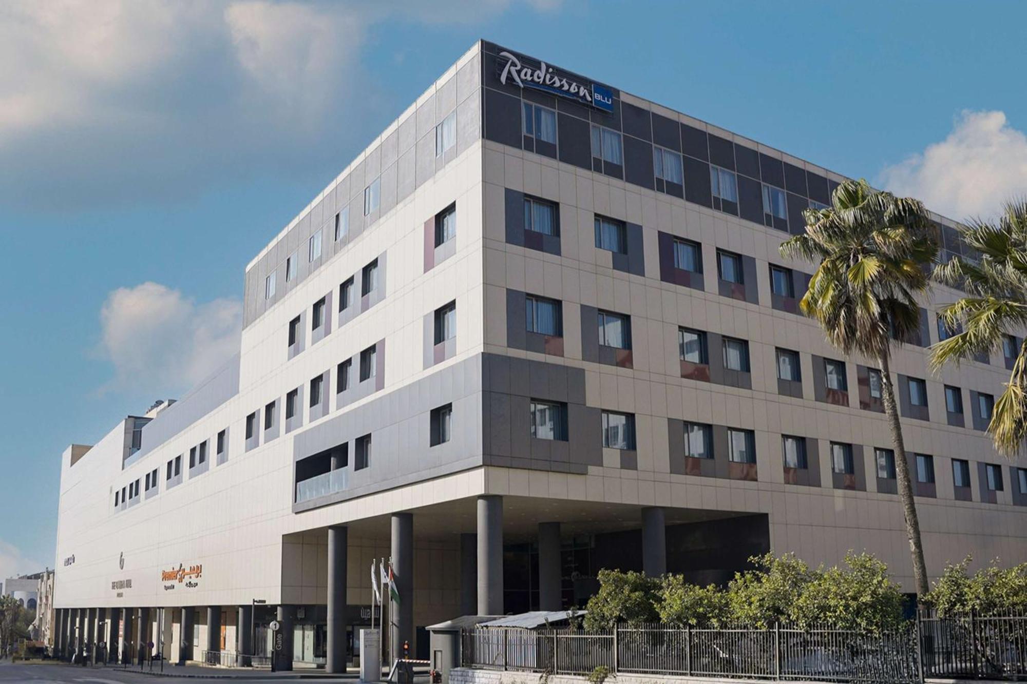 Radisson Blu Hotel, Galleria Mall 酒店 5*