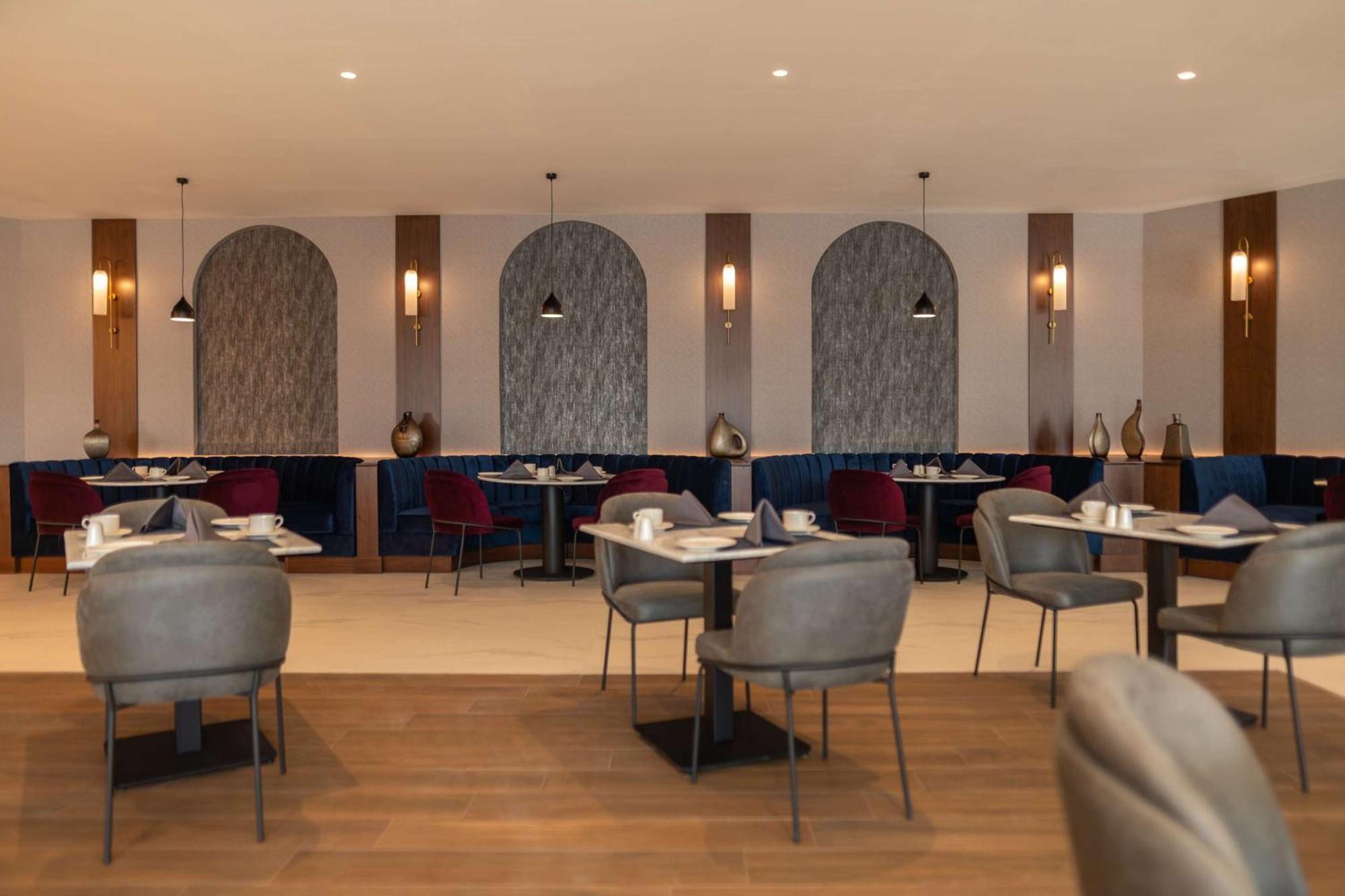 Radisson Blu Hotel, Galleria Mall Hotel Amán