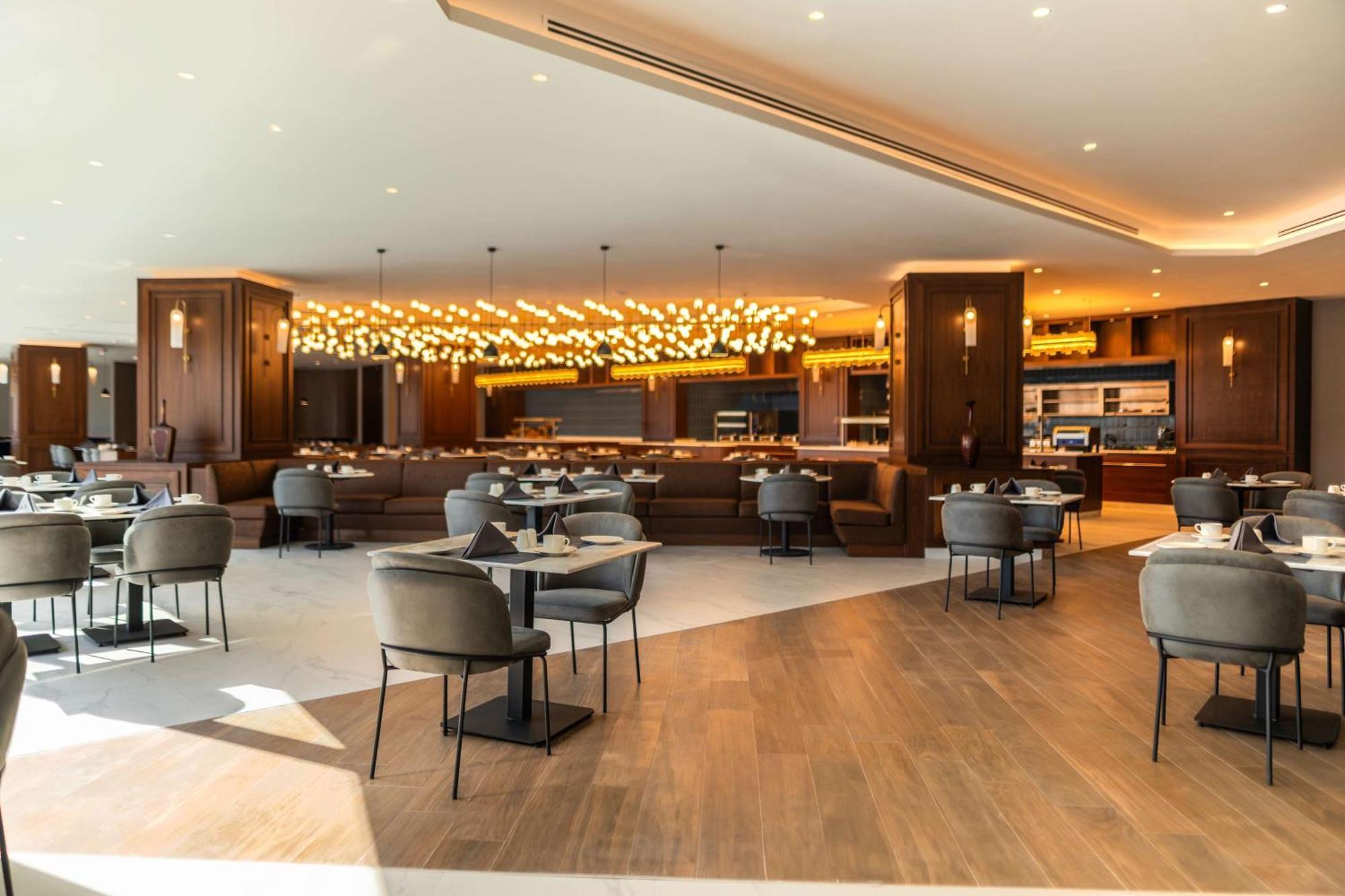 Radisson Blu Hotel, Galleria Mall Amán